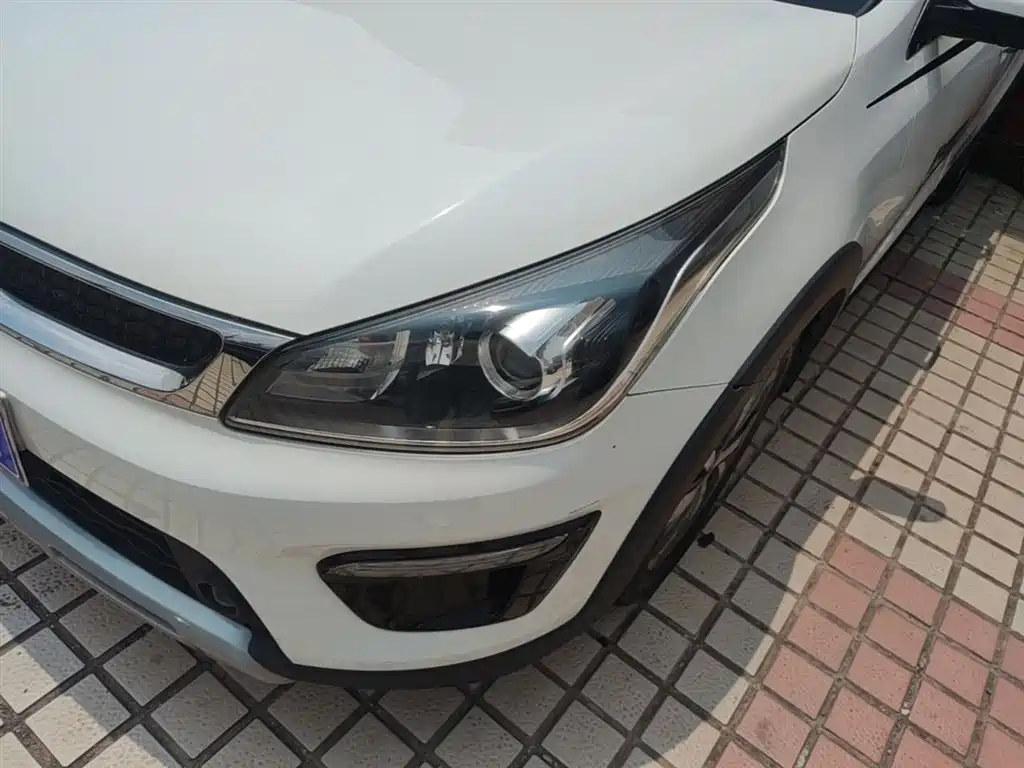 Kia KX CROSS 2018 1.6L Automatic Smart Sunroof Edition фото 24