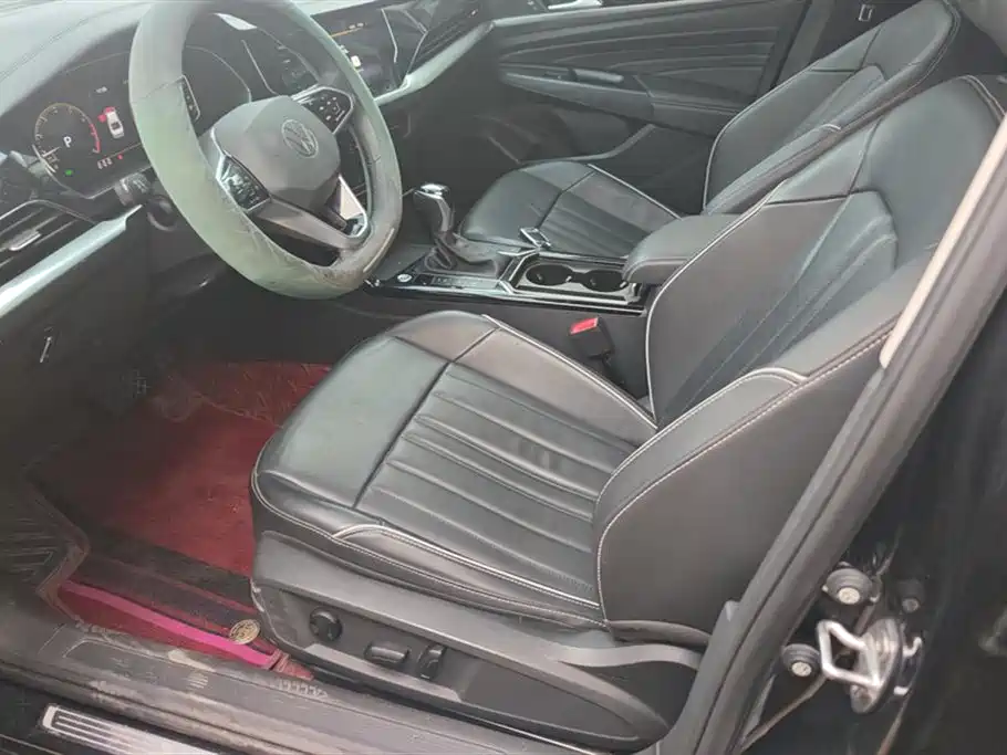 Volkswagen Passat 2023 Facelift 330TSI Elite Edition фото 9