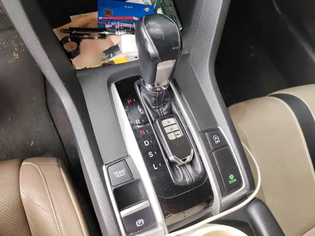 صورة 7 - Honda Civic