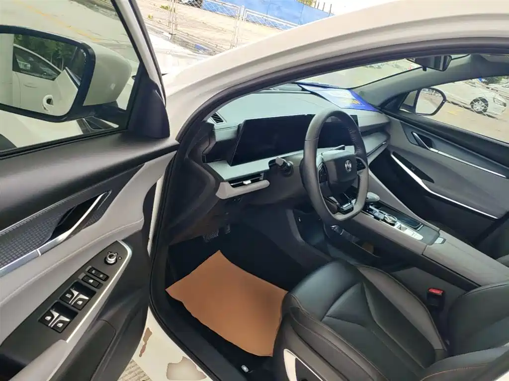 Фото 16 - Changan CS75 PLUS