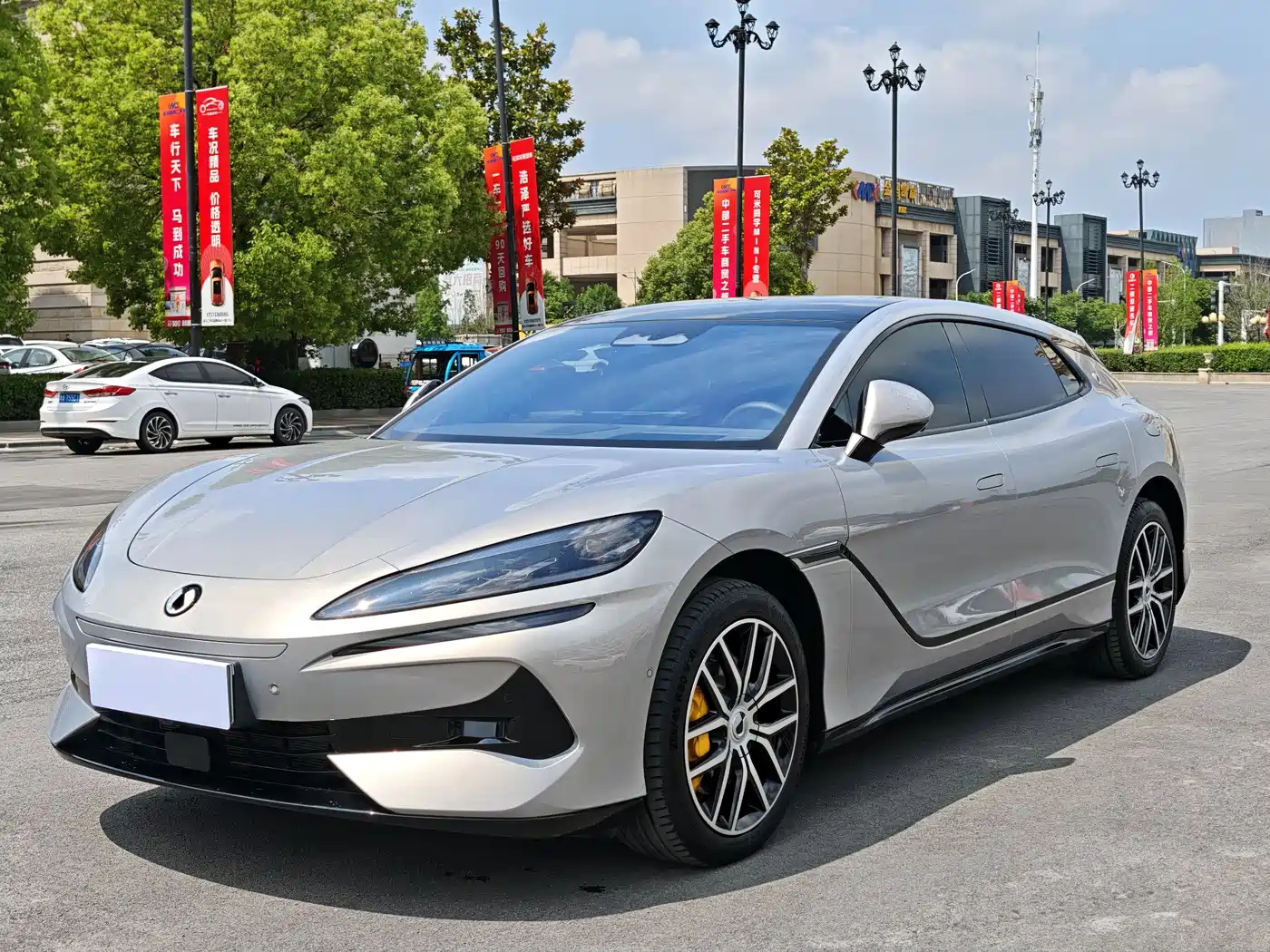 Denza Z9GT 2024 Model 1100 AWD Max Edition