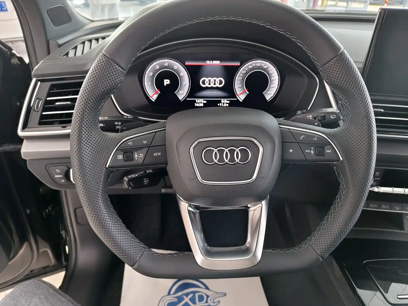 Audi Q5L 2025 45th Anniversary Edition 45 TFSI Luxury Sport фото 3