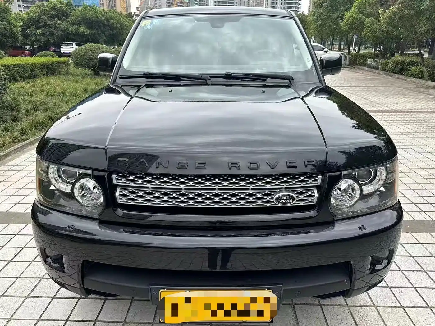 Фото 1 - Land Rover Range Rover Sport
