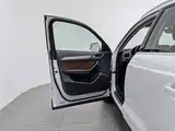 Photo 8 - Audi Q3