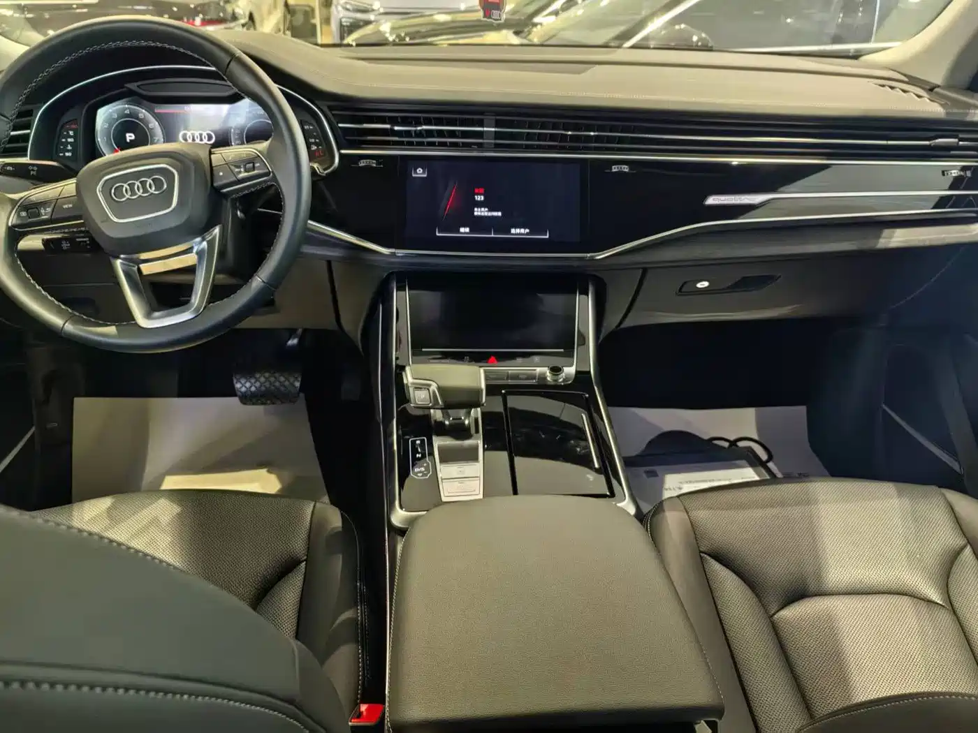 2025 Audi Q8