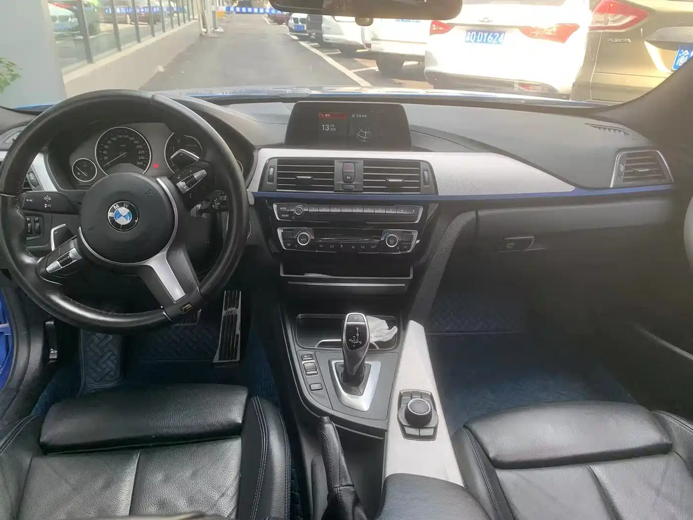 BMW 3 Series 2019 320i M Sport Package фото 6