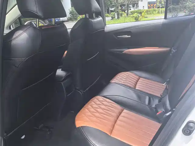 Toyota Corolla 2021 1.2T S-CVT Elite PLUS Edition — фото 5