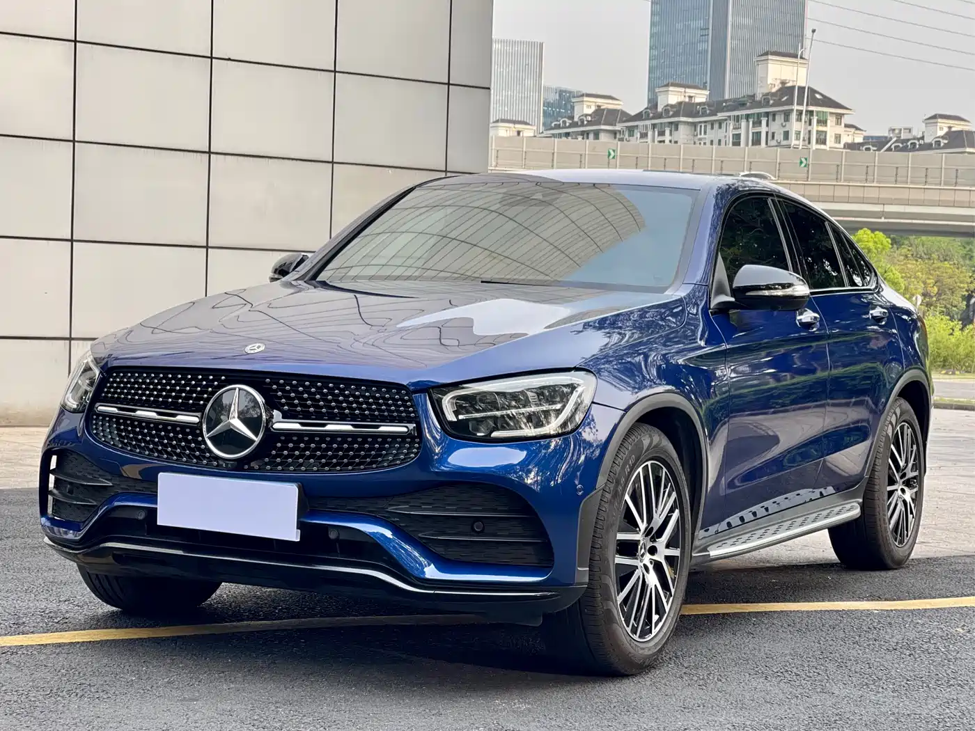 Mercedes-Benz GLC Coupe 2020 GLC 300 4MATIC Coupe SUV фото 30