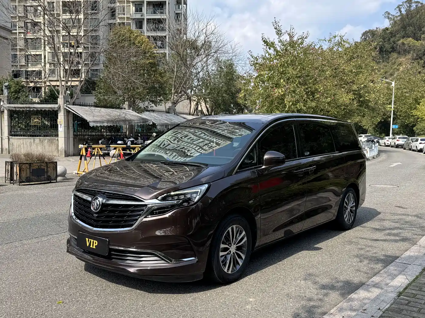 Buick GL8 2021 ES Landlord 653T Premium фото 2