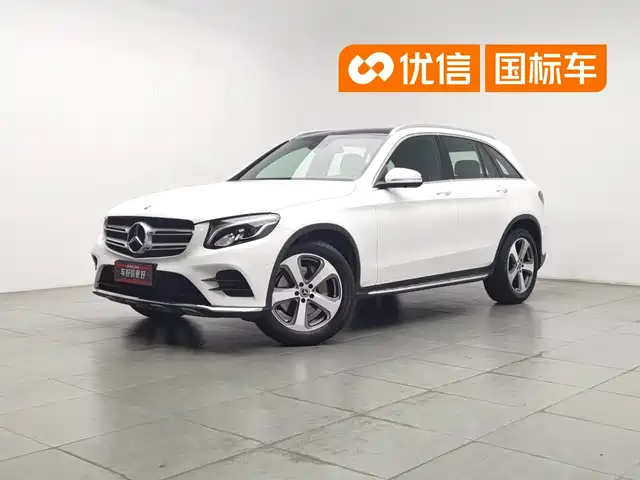 Mercedes-Benz GLC 2017 GLC 260 4MATIC Luxury — фото 1