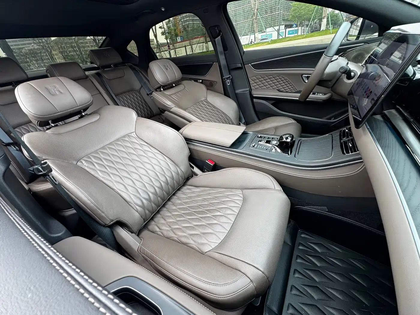 BYD Han 2023 DM-i Champion Edition 121KM Premium фото 34