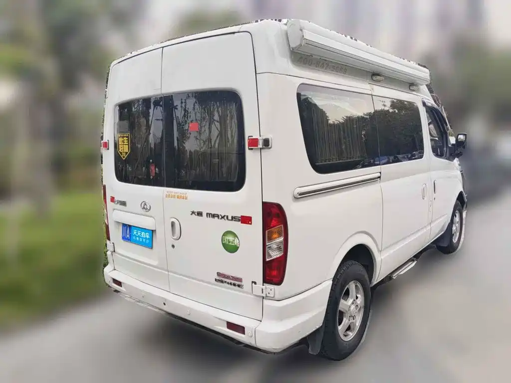 SAIC Maxus Xintu V80 2016 2016 2.5T AMT Aoyun Express China V Short Wheelbase Medium Roof 6-seater