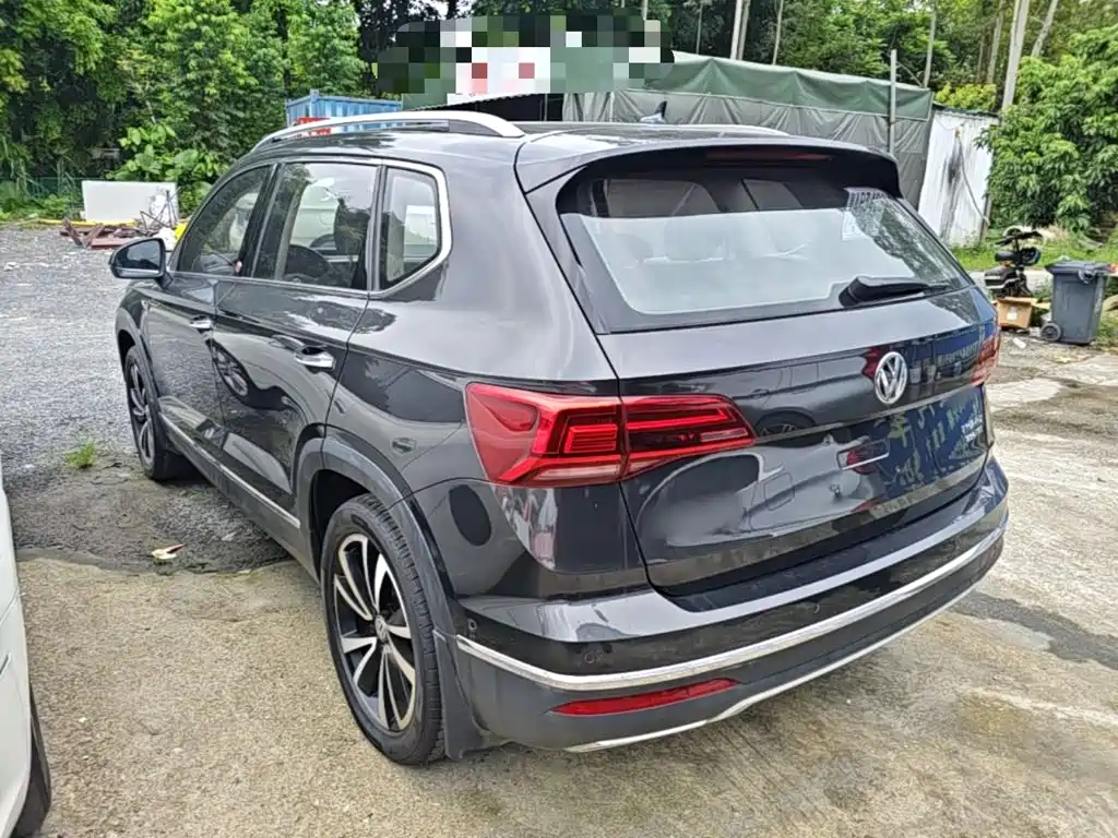 Фото 5 - Volkswagen Tharu