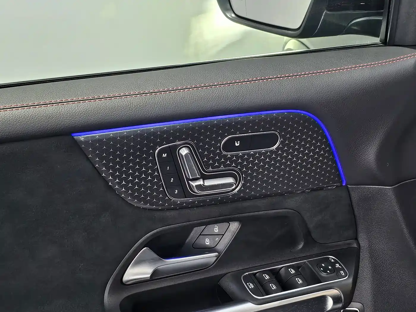Mercedes-Benz GLB, миниатюра 9