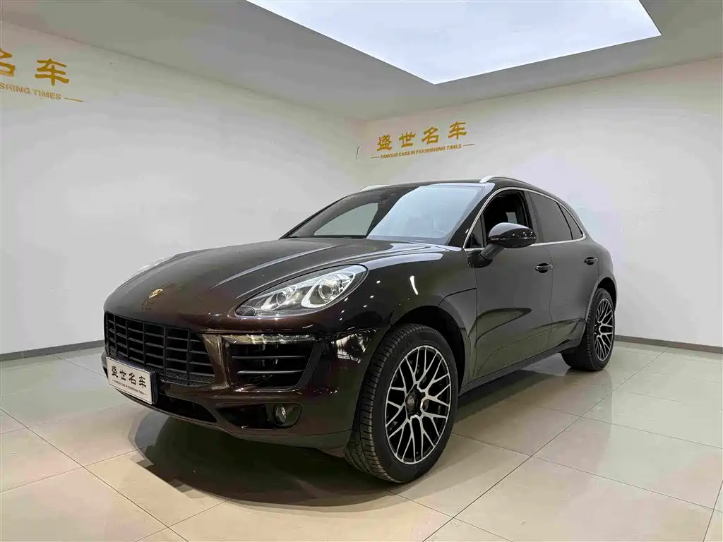 Фото 2 - Porsche Macan