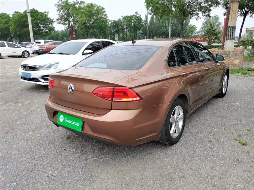 Volkswagen Lamando 2017 230TSI Manual Trend Edition фото 7