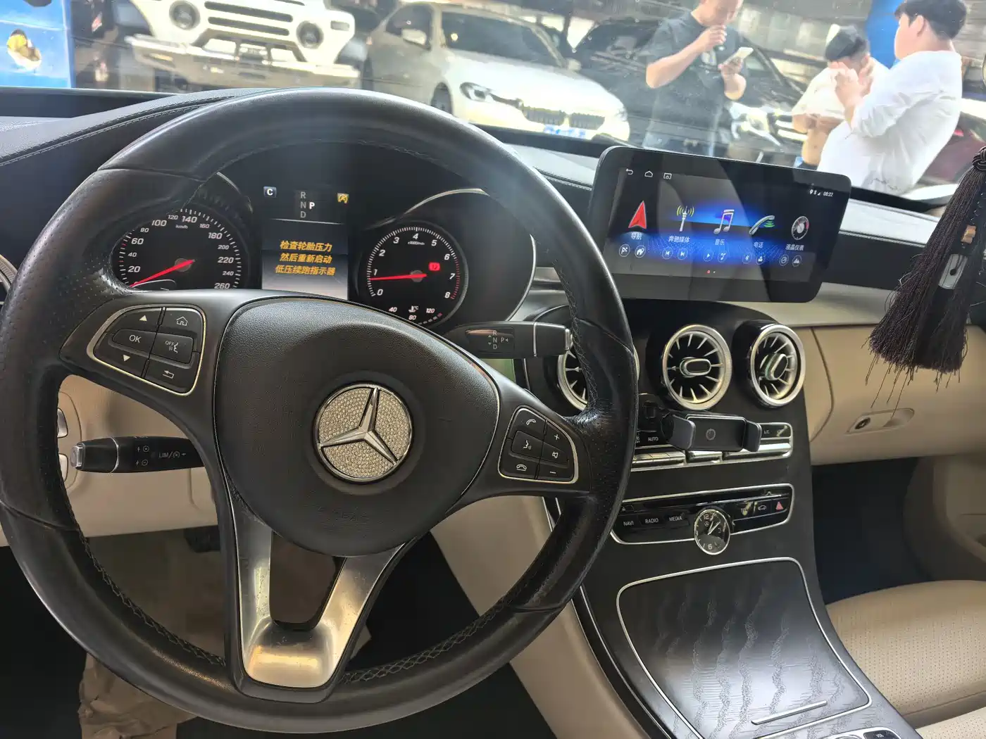 Mercedes-Benz C-Class 2017 Facelift C 200 L Sport Edition фото 5