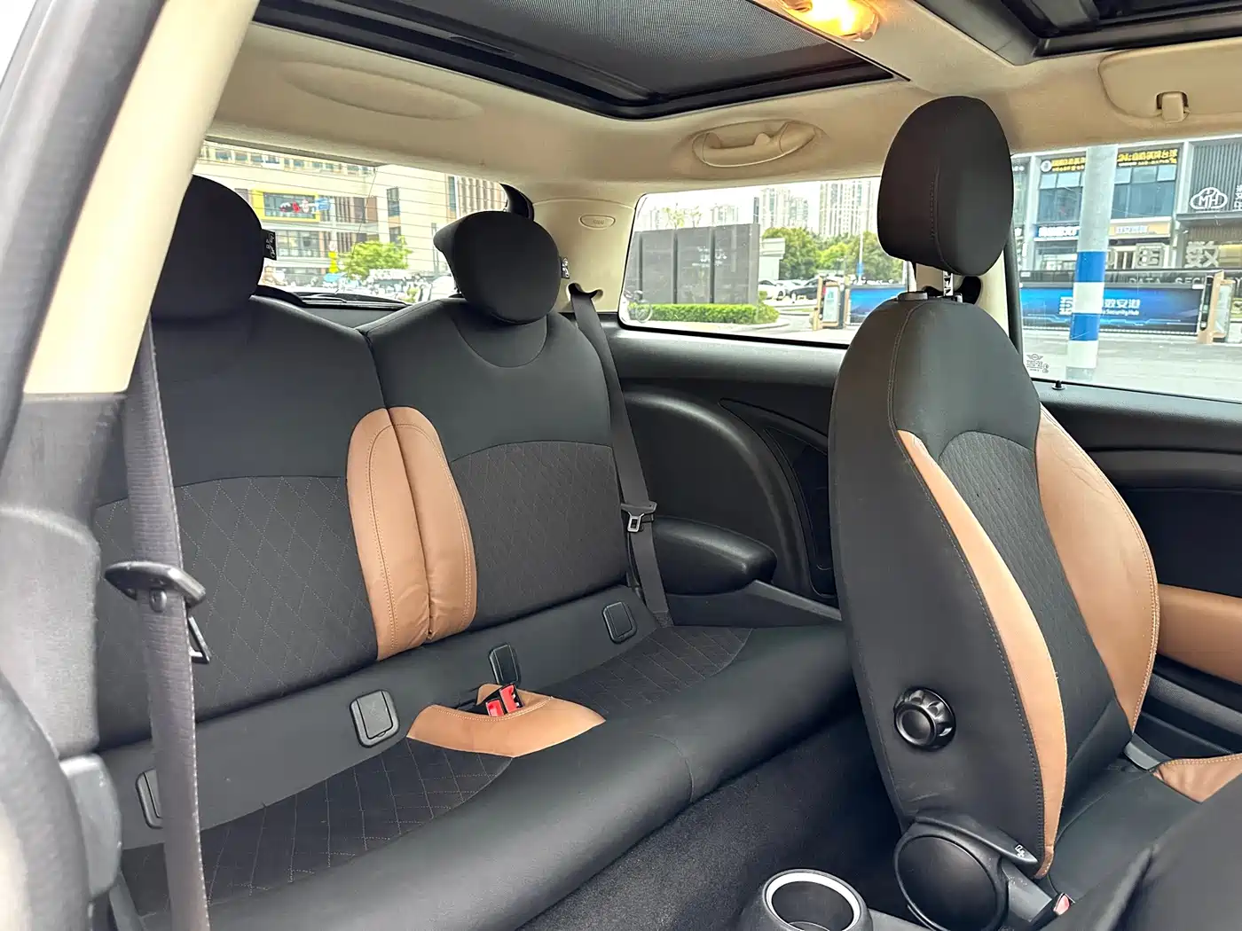 MINI MINI 2011 2011 1.6L COOPER Fun
