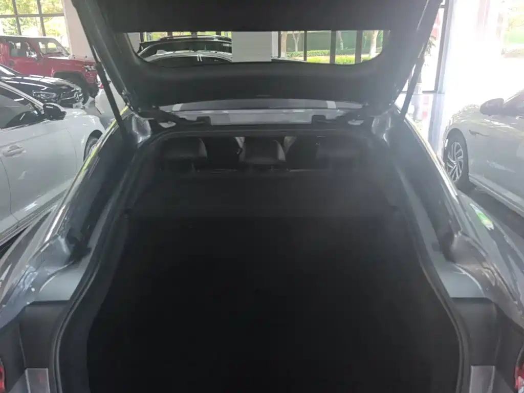 MG MG7 2025 2023 1.5T DCT Ultimate Comfort Edition