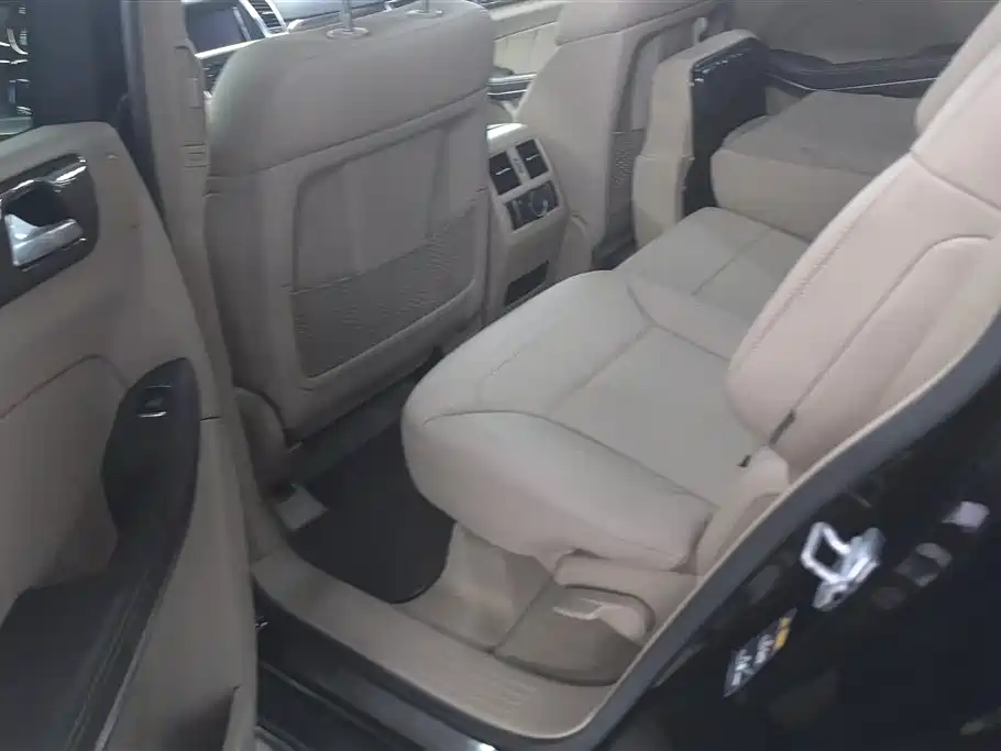 Mercedes-Benz M-Class фото 11
