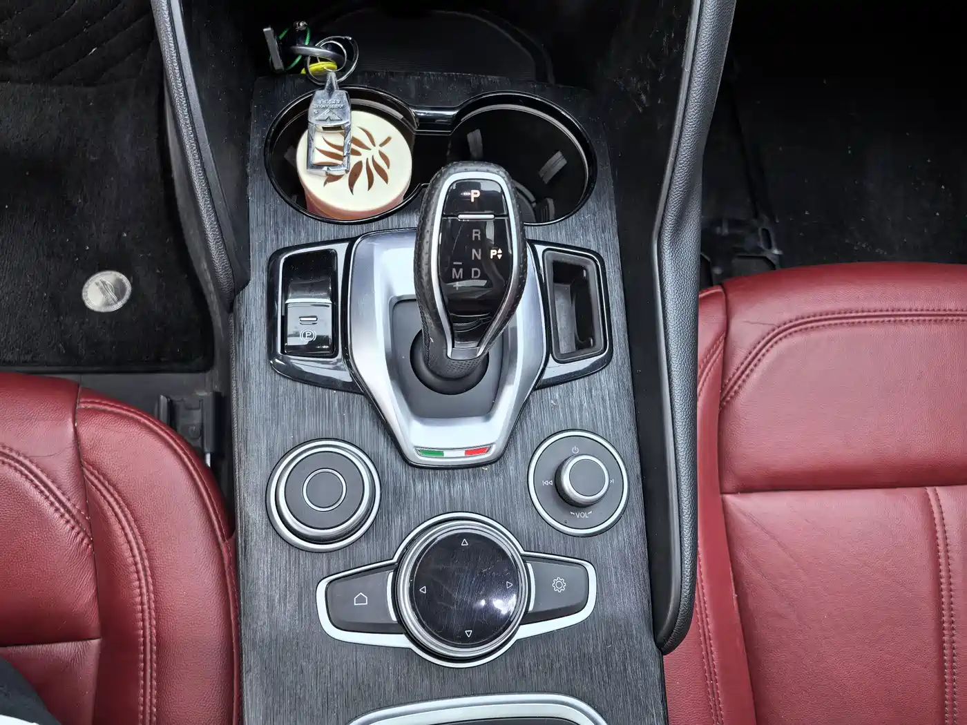 Alfa Romeo Giulia 2020 2020 2.0T 280HP Track Limited Edition
