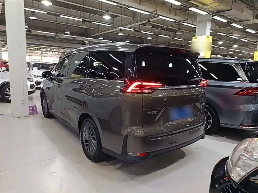 SAIC Maxus Maxus G50 2019 1.5T First Edition Automatic Luxury 6-Seater фото 5