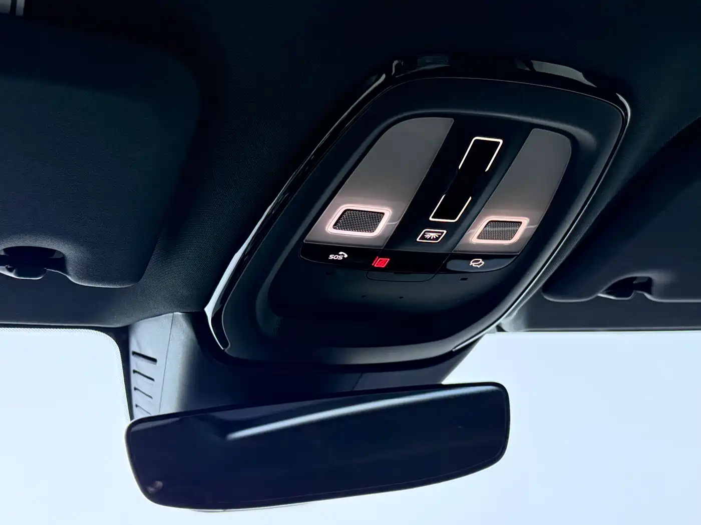 Фото 22 - Volvo S60