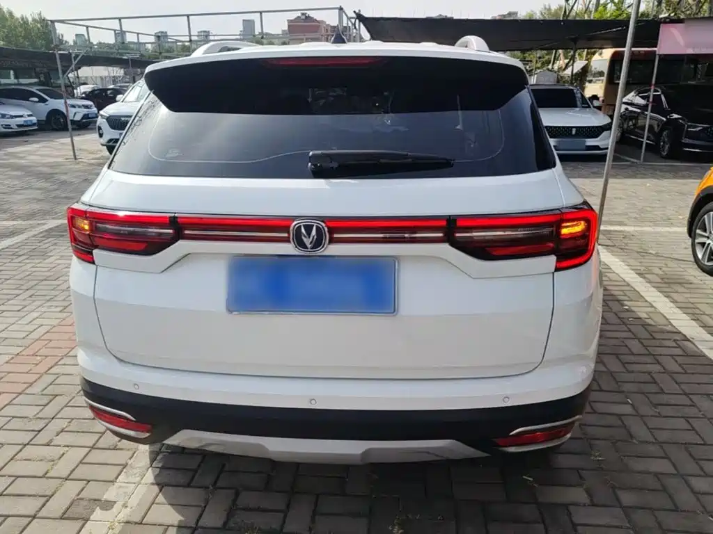 Changan CS35 PLUS 2019 2018 1.6L Automatic Smooth Connect China V