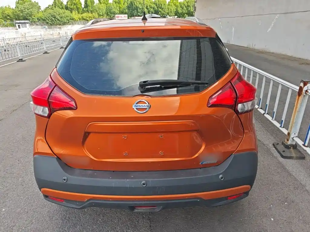 Nissan Kicks 2018 2017 1.5L CVT Smart Edition