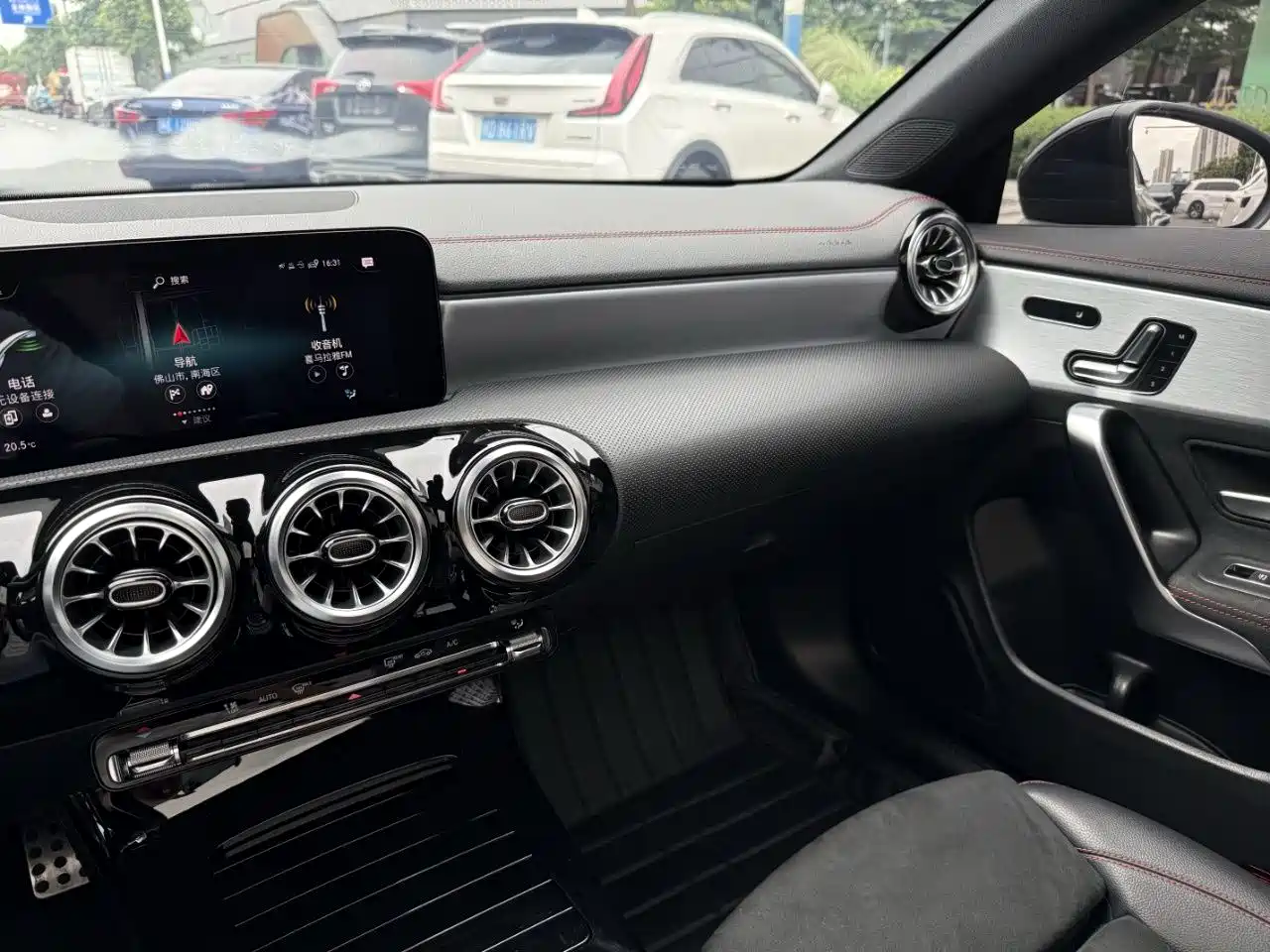 Mercedes-Benz CLA (Import) 2021 CLA 200 4MATIC фото 21