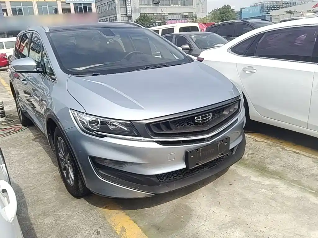 Фото 4 - Geely Jiaji