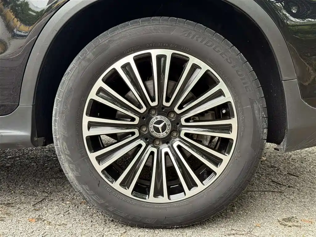 Mercedes-Benz GLC 2019 GLC 260 L 4MATIC Dynamic фото 25