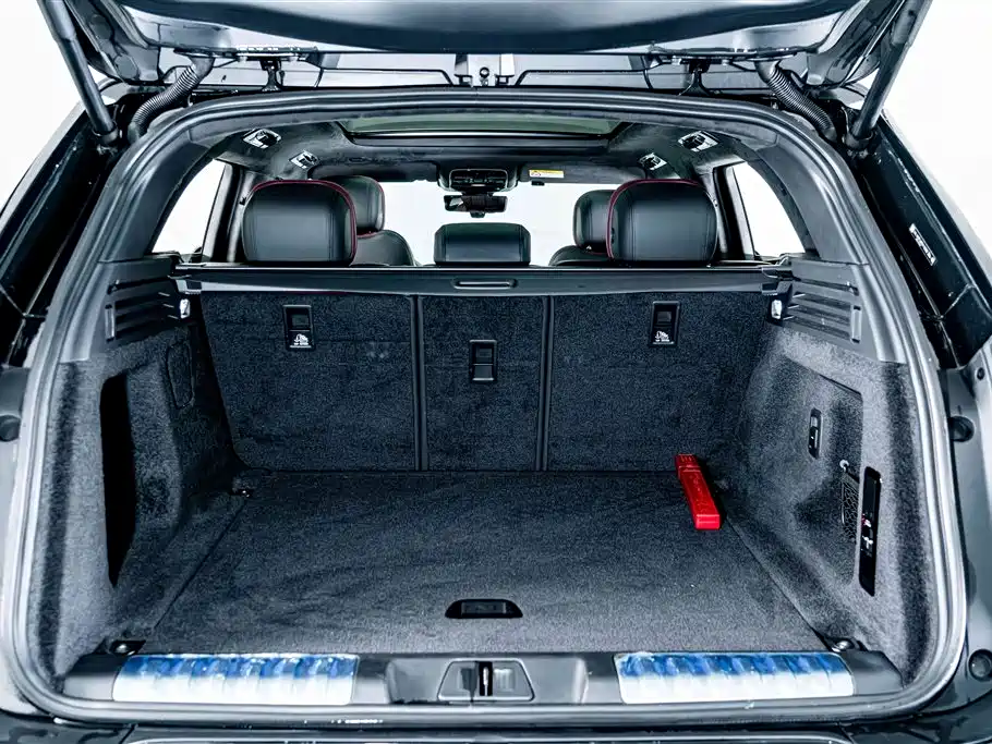 Land Rover Range Rover Sport 2023 400PS Dynamic HSE фото 25