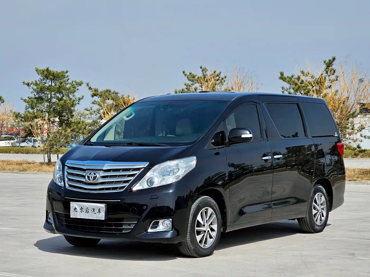 Toyota Alphard 2012 3.5L Luxury Edition
