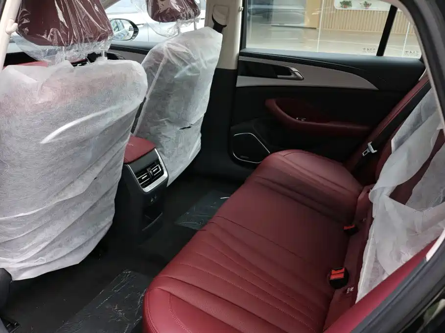 Hongqi H5 PHEV 2026 2025 130 Super Hybrid Edition