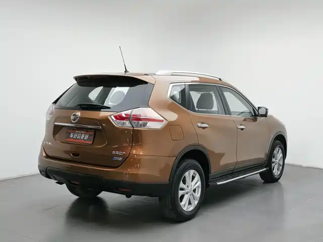 Nissan X-Trail 2014 2.0L CVT Comfort Edition 2WD — фото 2