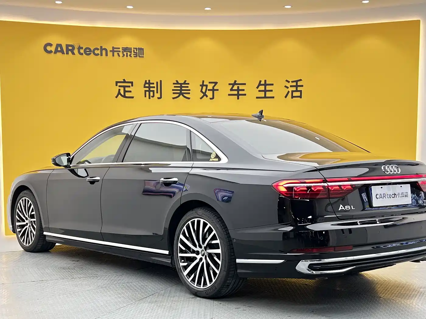 Audi A8 2024 Model A8L 55 TFSI quattro Flagship фото 8