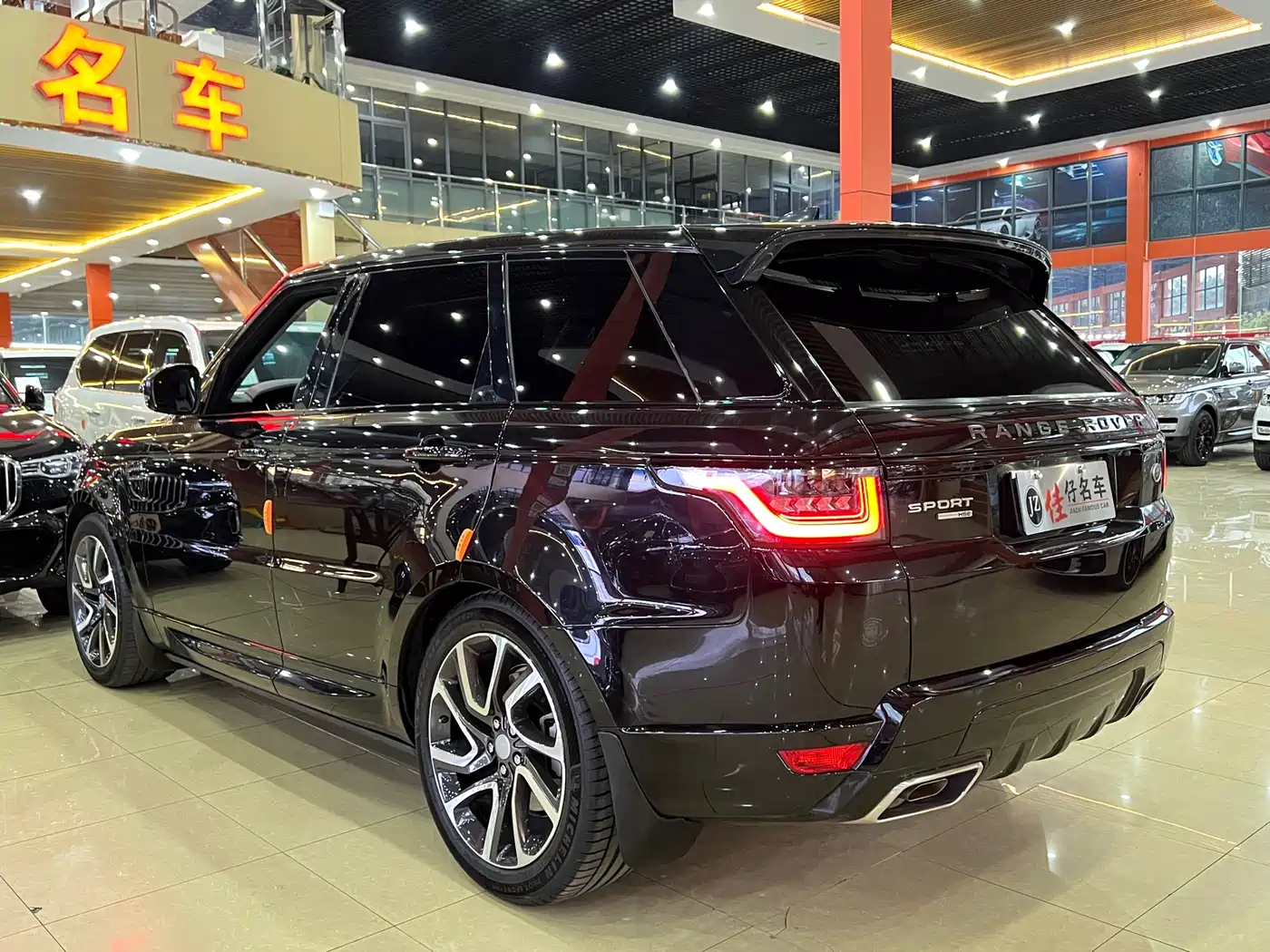 Land Rover Range Rover Sport 2019 3.0 L6 HSE DYNAMIC фото 6