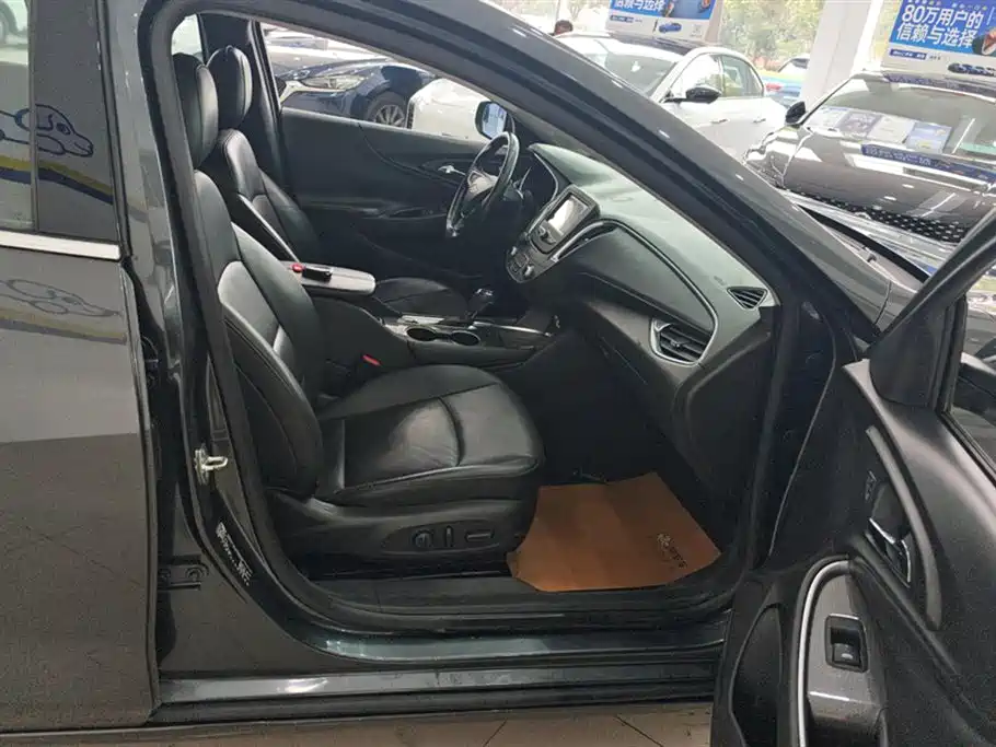 Chevrolet Malibu XL 2016 1.5T Dual-Clutch Ruichi Edition фото 8