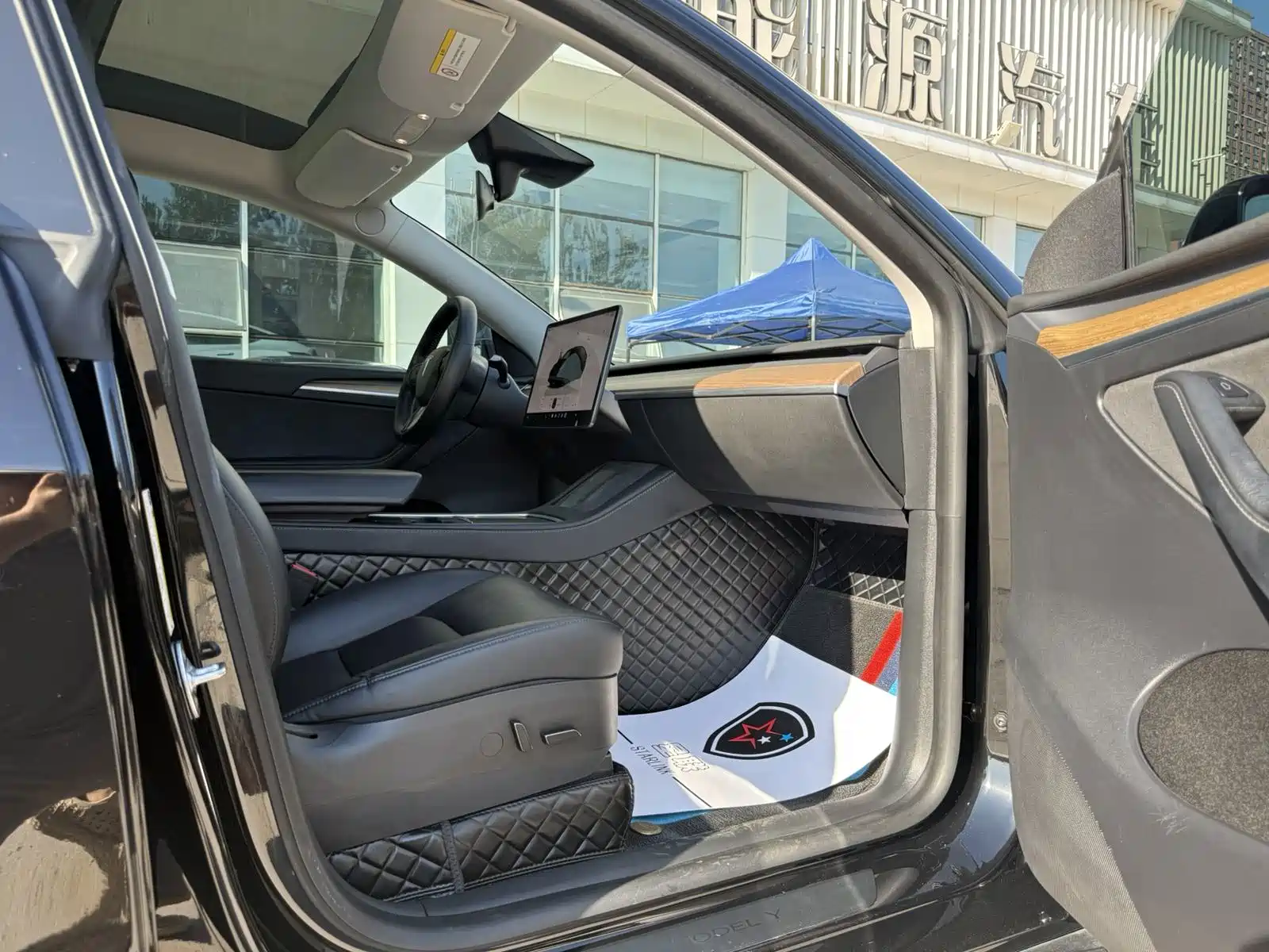 Фото 11 - Tesla Model Y