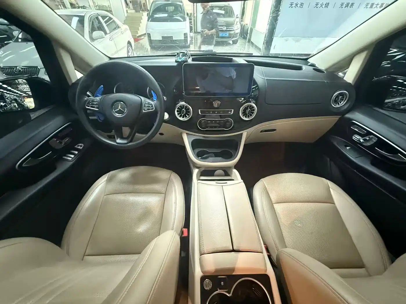 Mercedes-Benz Vito 2021 2.0T Elite 7-Seater фото 5