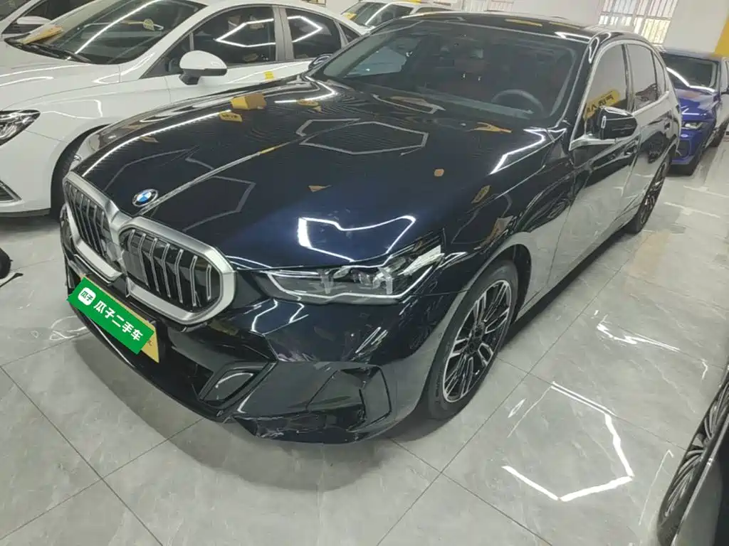 BMW 5 Series 2026 2026 530Li Leading M Sport Package