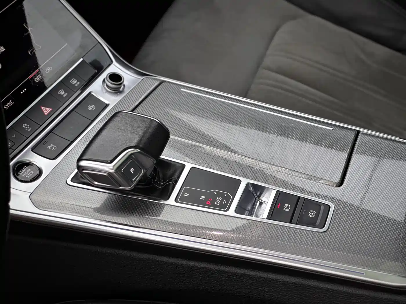 Audi A6L 2022 40 TFSI Luxury Dynamic фото 11