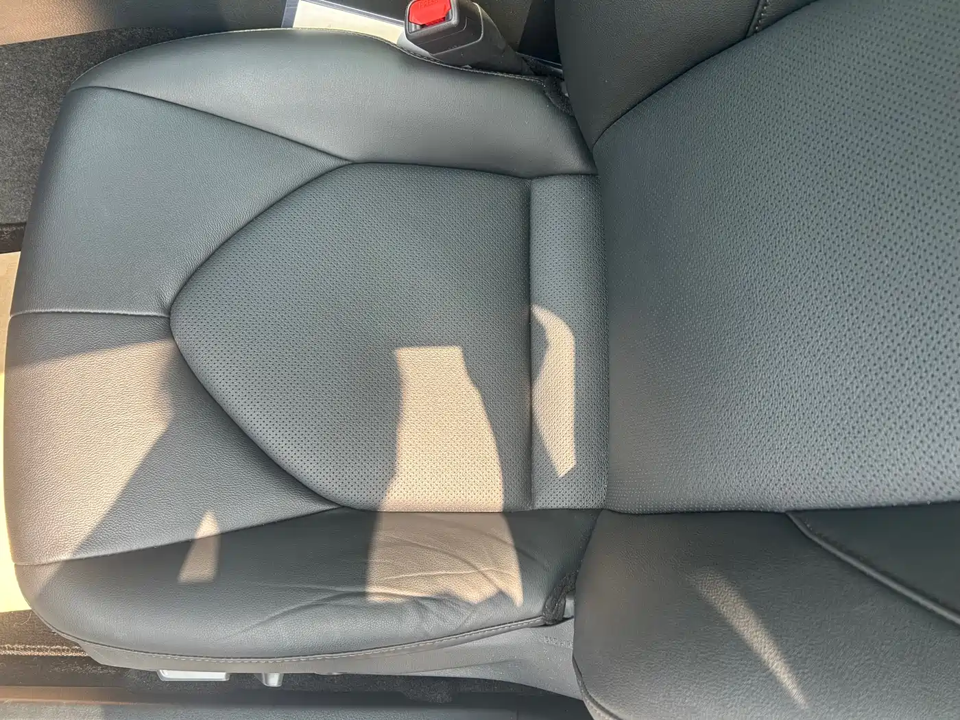 Toyota Camry 2022 2.0GVP Leading Edition фото 19
