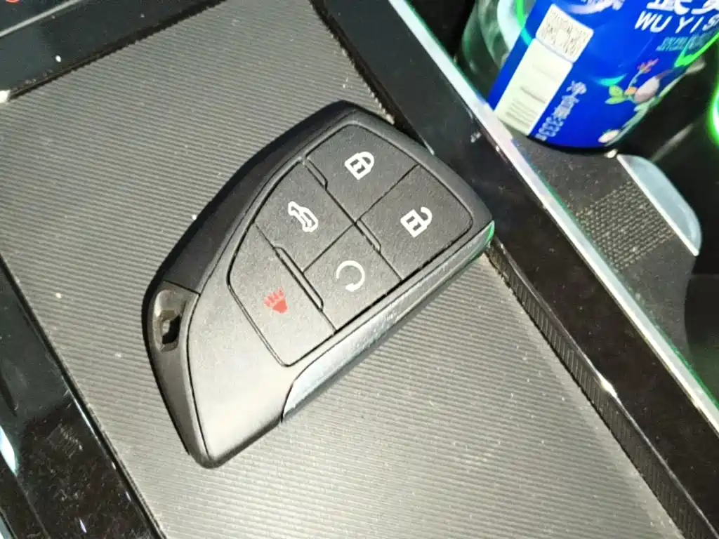 Photo 9 - Buick GL8
