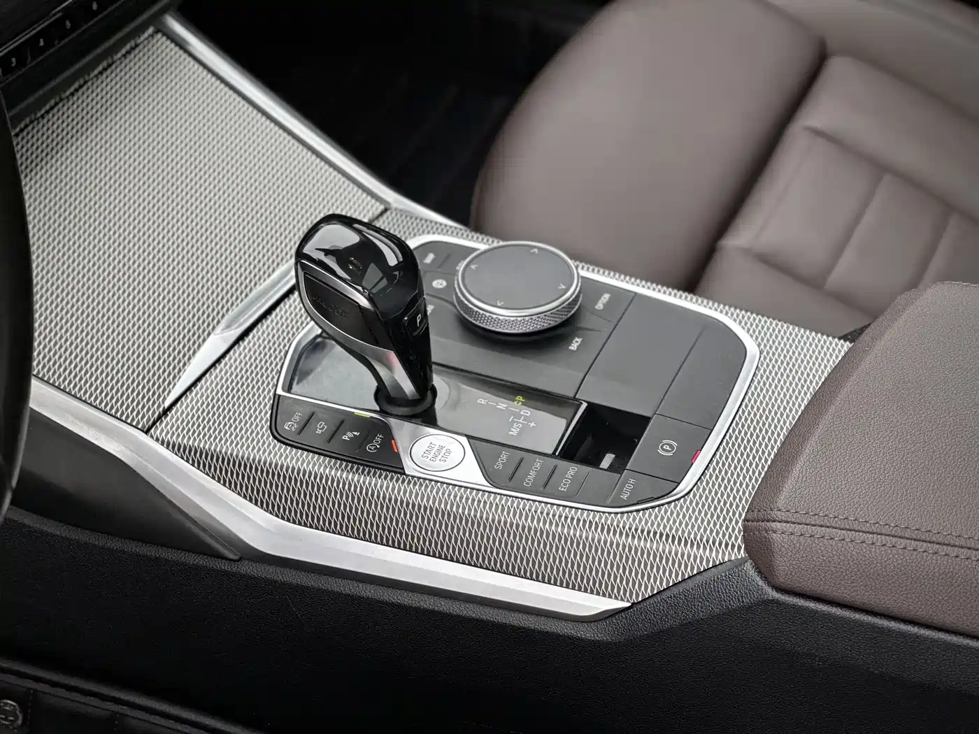BMW 3 Series 2020 325Li M Sport Black Night Package фото 5