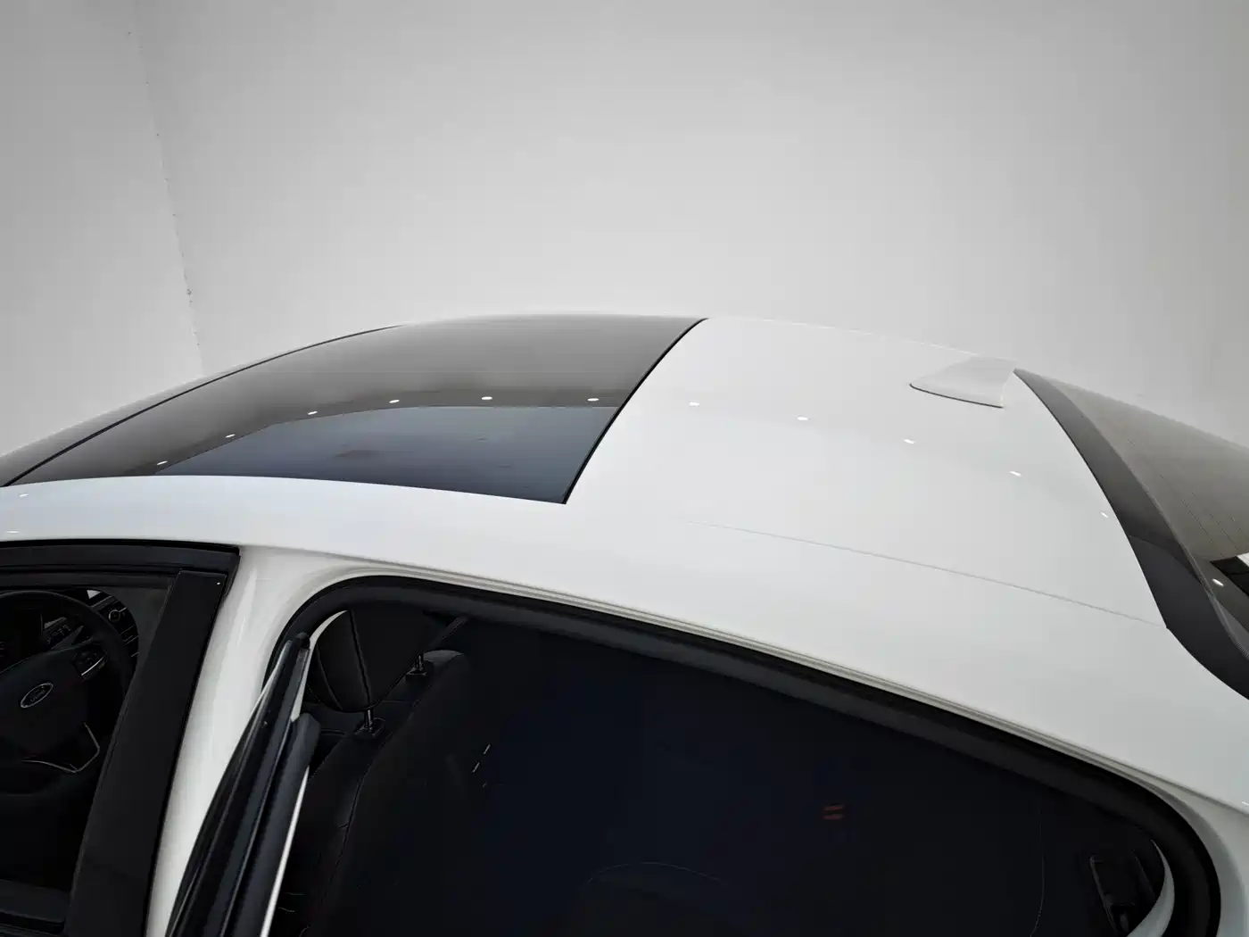 Ford Focus 2020 2020 Sedan EcoBoost 180 Automatic Sharp Trend Type