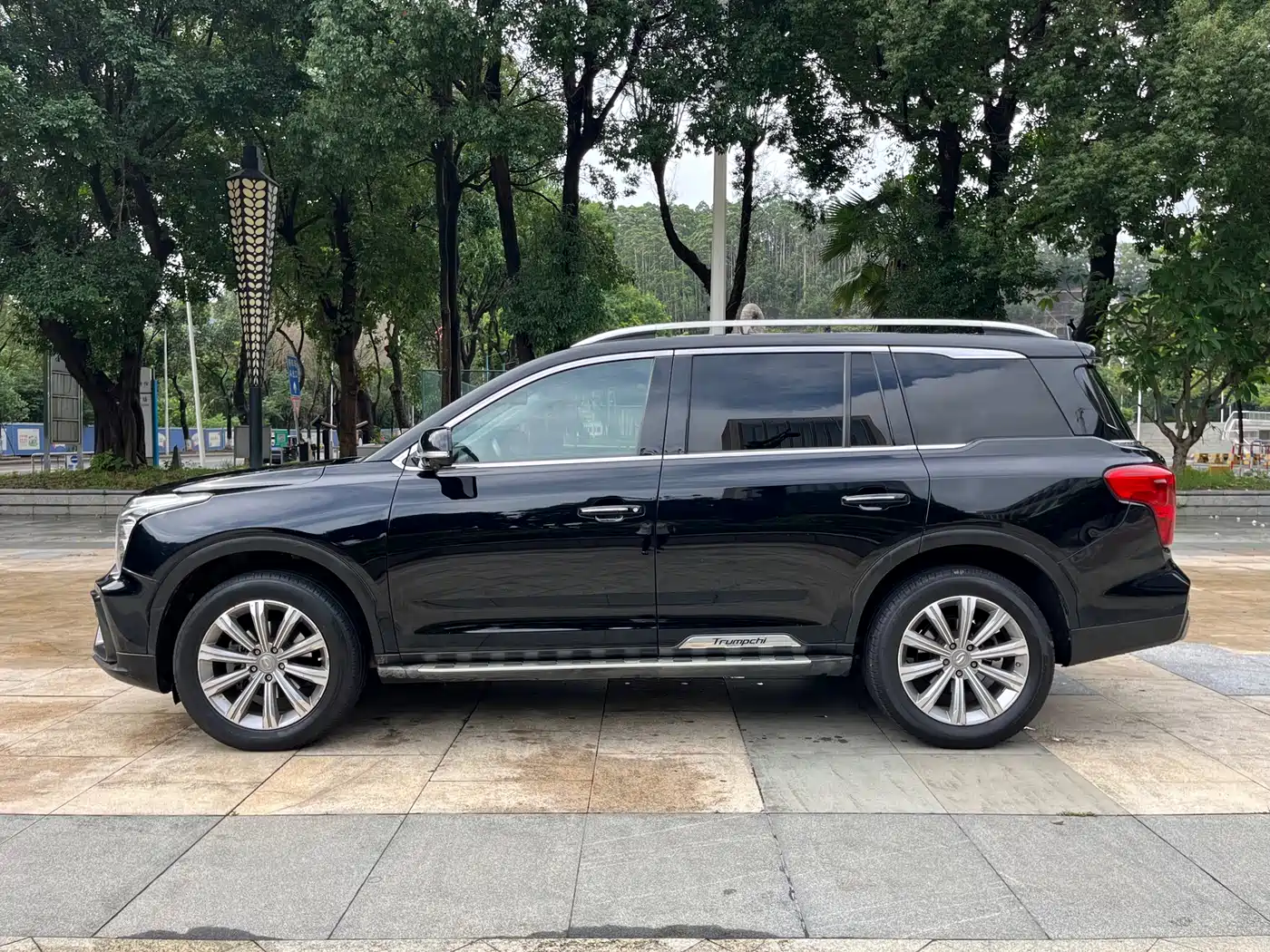 GAC Trumpchi Trumpchi GS8 2020 Model 390T FWD Luxury Smart Connect (7-seater) фото 7