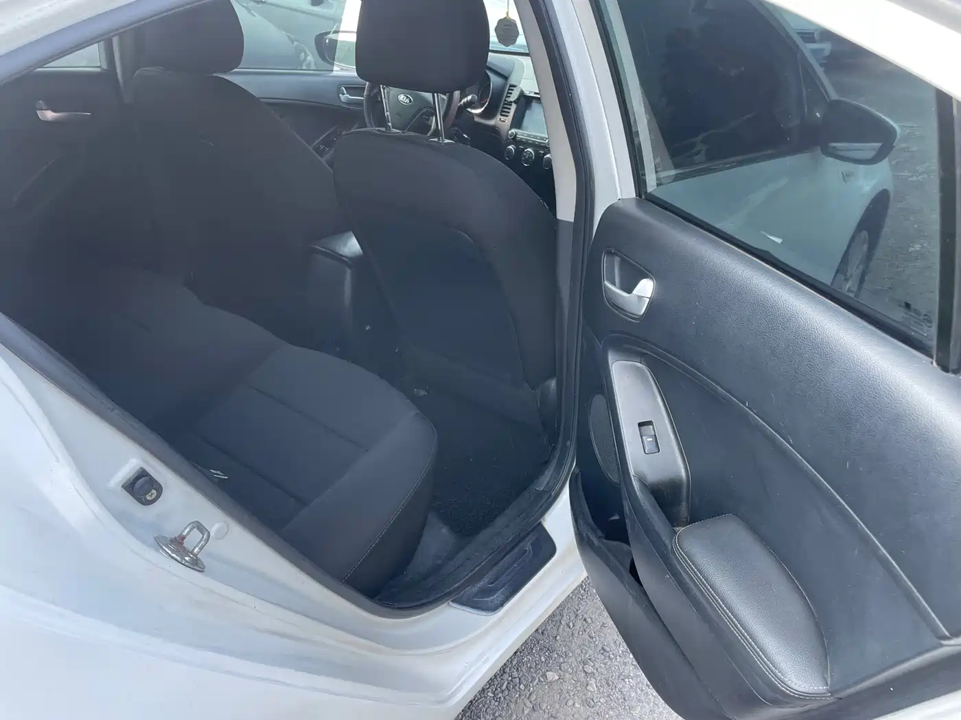 Kia K3 2013 2013 1.6L Automatic GL