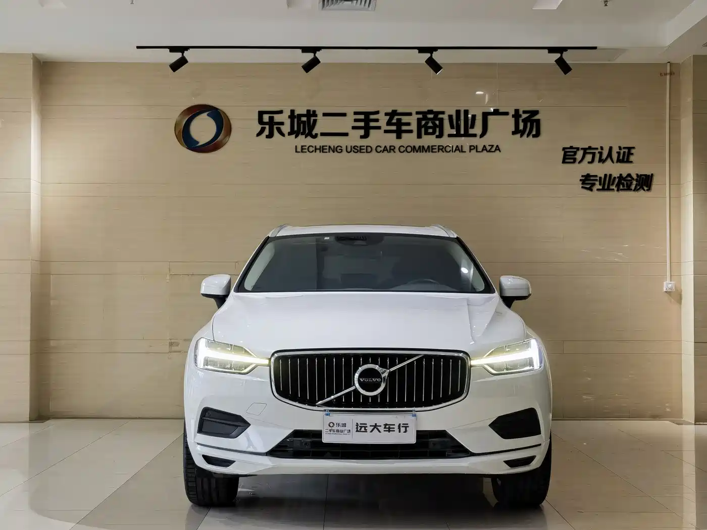 Фото 2 - Volvo XC60
